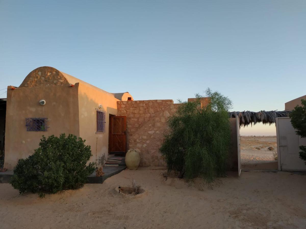 Grand Sud, La Maison De Sable Douz Exteriér fotografie